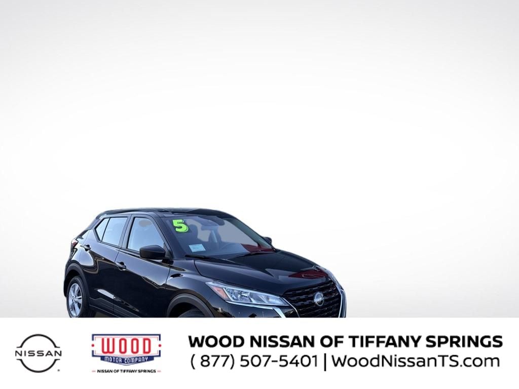 2025 Nissan KICKS PLAY Base's photo