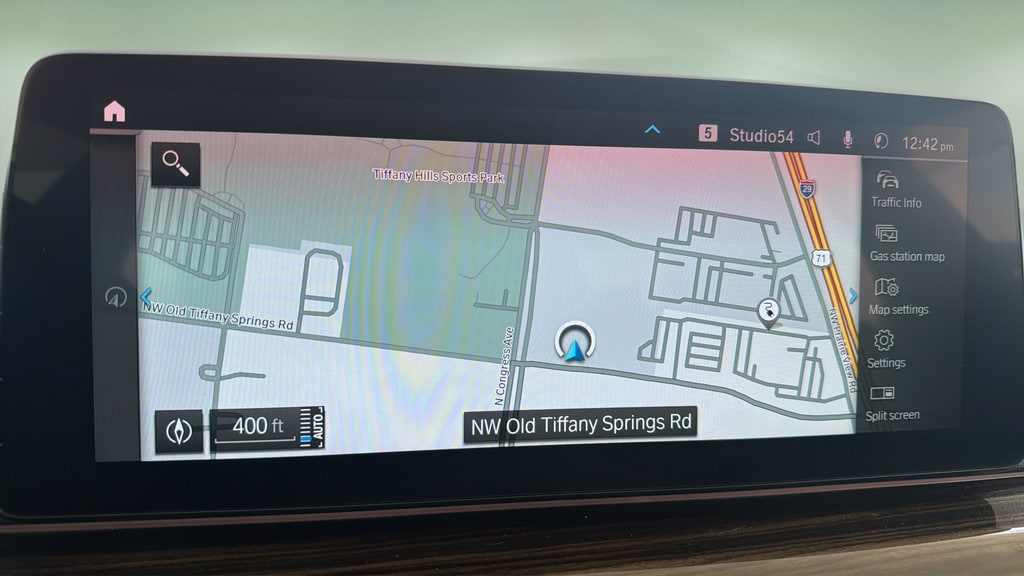 2023 BMW 5 Series 530e - Photo 23