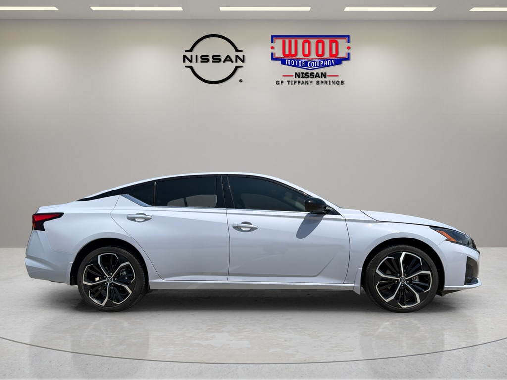 Certified 2024 Nissan Altima SR with VIN 1N4BL4CW0RN370829 for sale in Kansas City