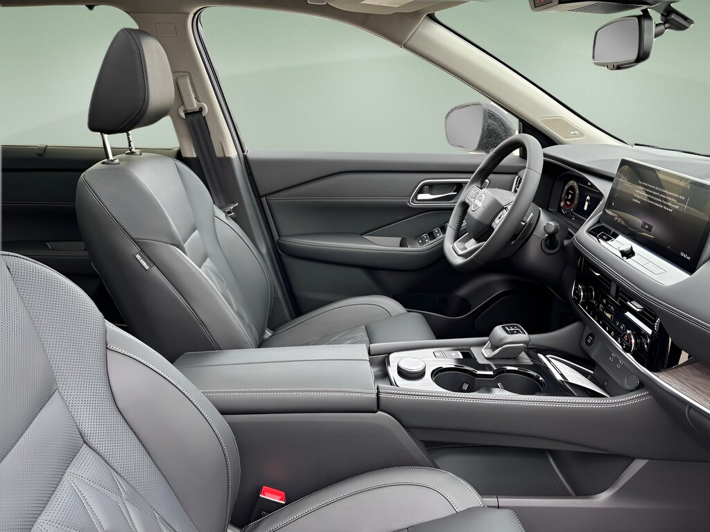2026 Nissan Rogue Platinum - Photo 14
