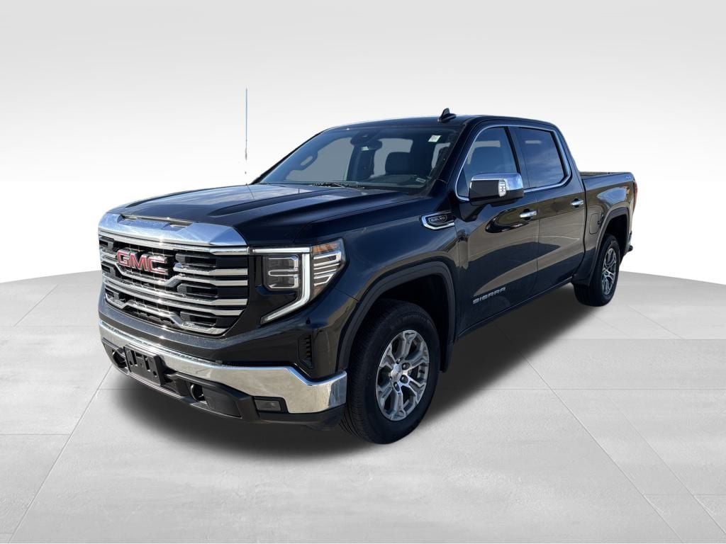 Used 2024 GMC Sierra 1500 SLT with VIN 3GTUUDED7RG334446 for sale in Kansas City