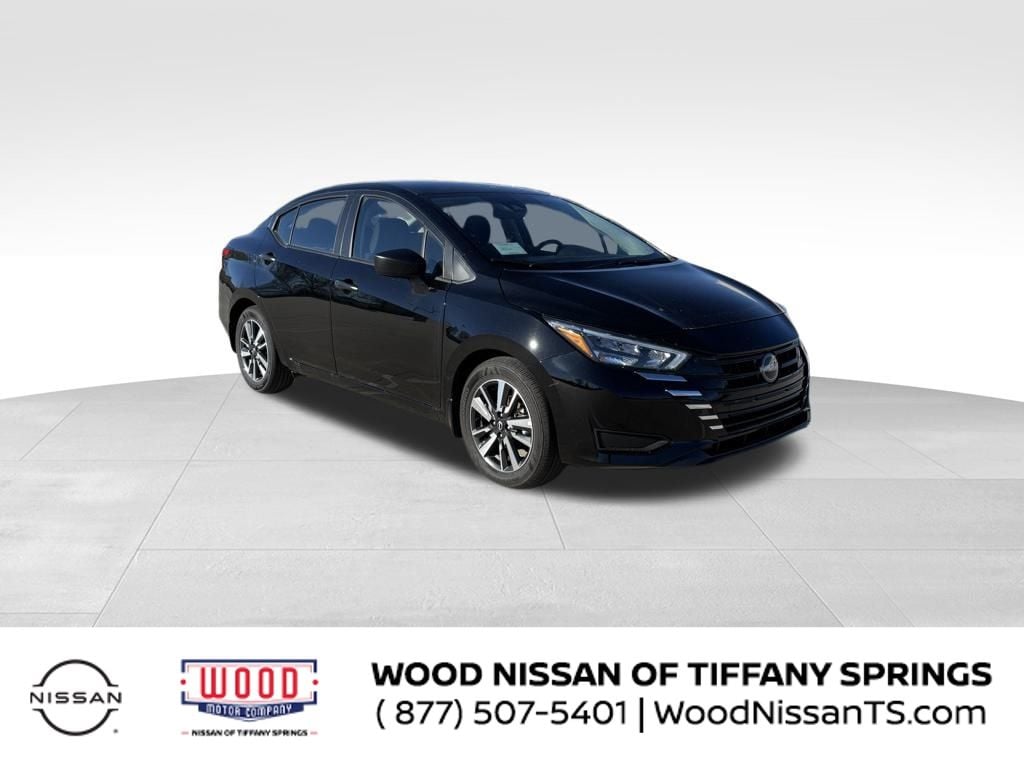 2025 Nissan Versa S's photo