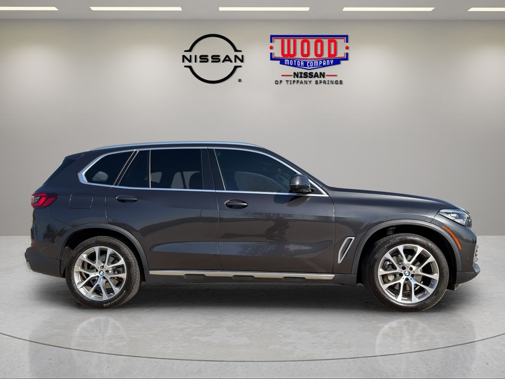 Used 2020 BMW X5 40i with VIN 5UXCR6C03L9C97543 for sale in Kansas City