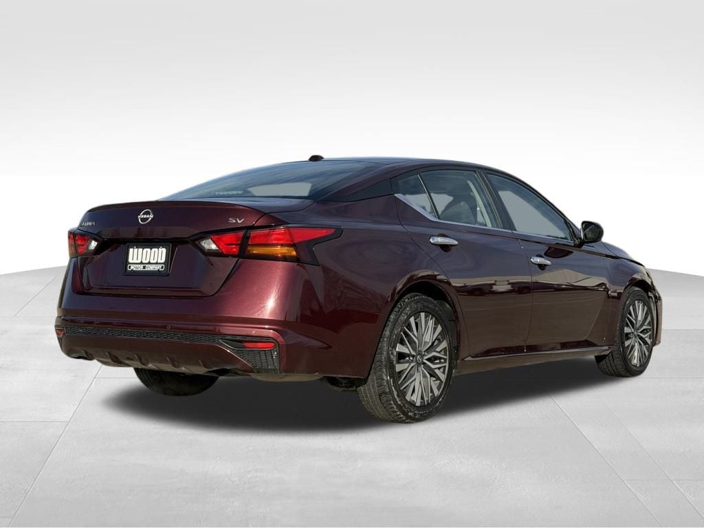 Certified 2024 Nissan Altima 2.5 SV Sedan