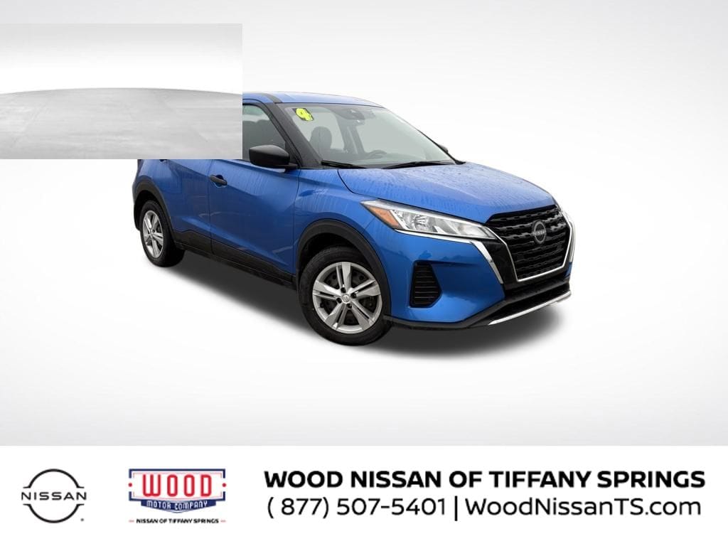 2023 Nissan Kicks S's photo