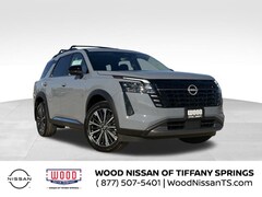 2026 Nissan Pathfinder Platinum SUV