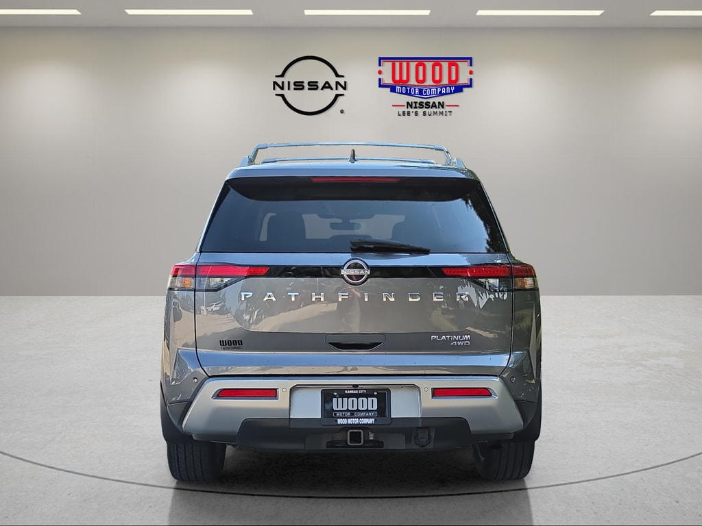 Used 2025 Nissan Pathfinder Platinum SUV