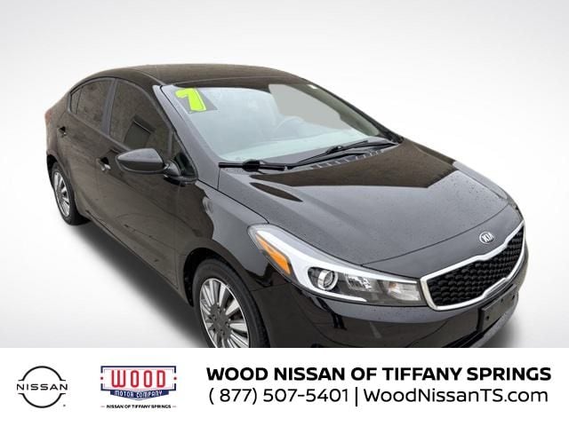 2017 Kia Forte LX's photo