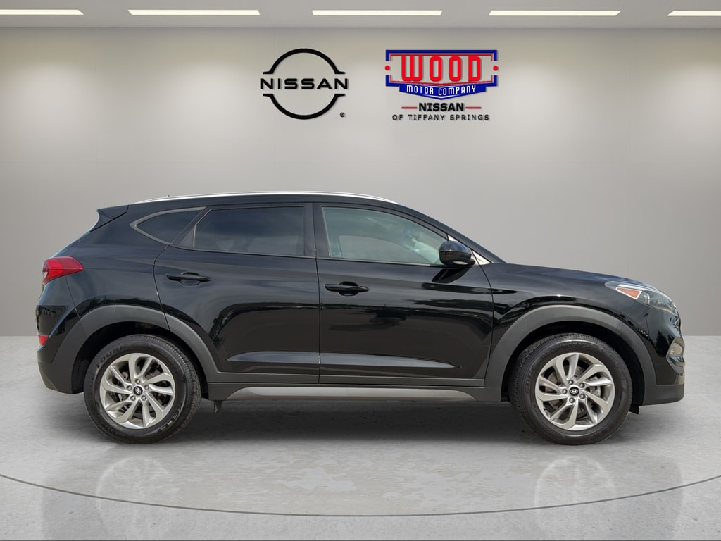 Used 2016 Hyundai Tucson SE with VIN KM8J3CA49GU250804 for sale in Kansas City