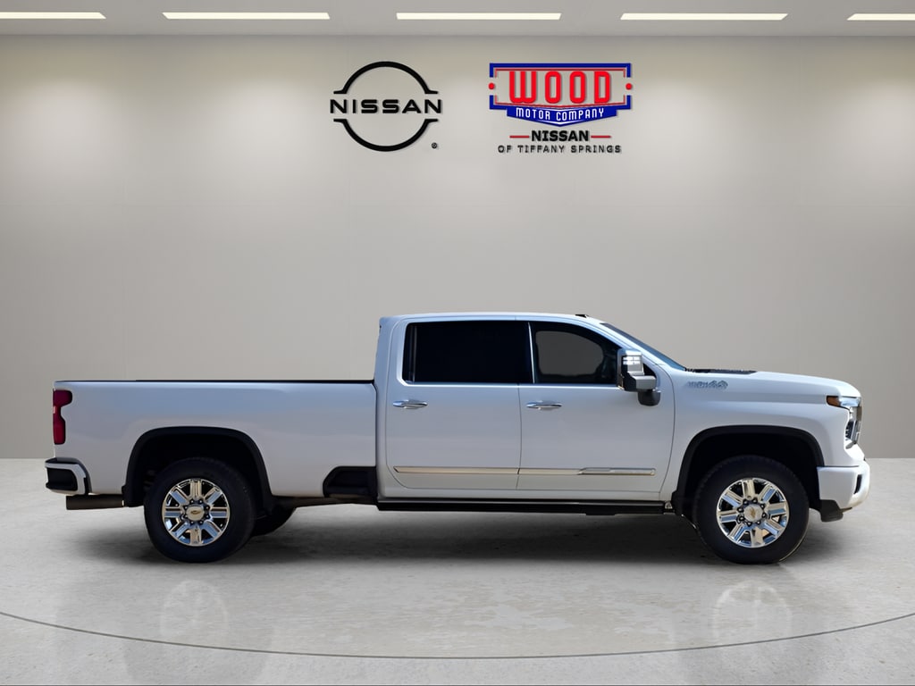 Used 2024 Chevrolet Silverado 2500HD High Country with VIN 1GC4YREY3RF328424 for sale in Kansas City