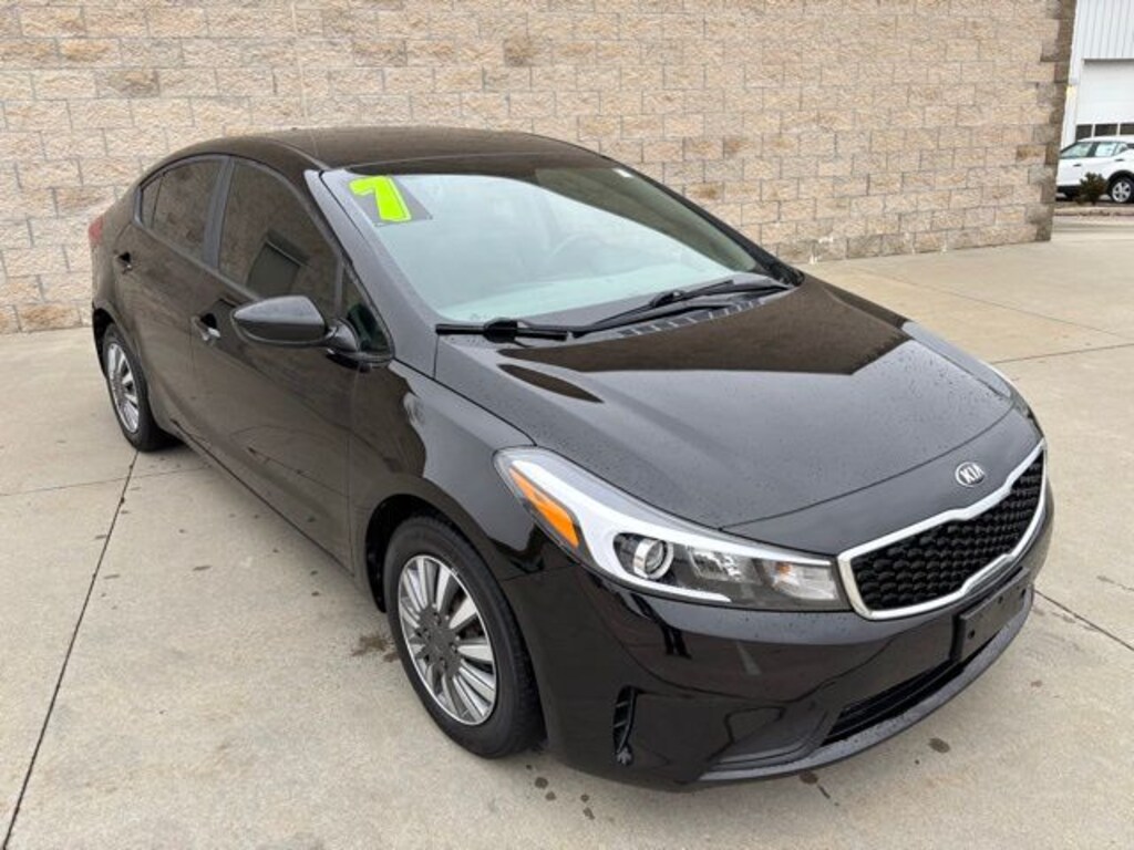Used 2017 Kia Forte LX Sedan