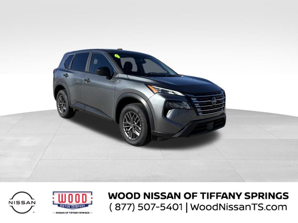 2024 Nissan Rogue S's photo