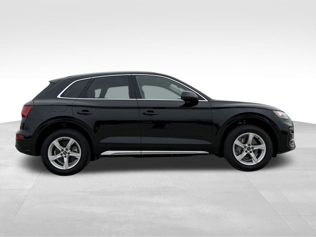 Used 2023 Audi Q5 Premium with VIN WA1ABAFYXP2059860 for sale in Kansas City