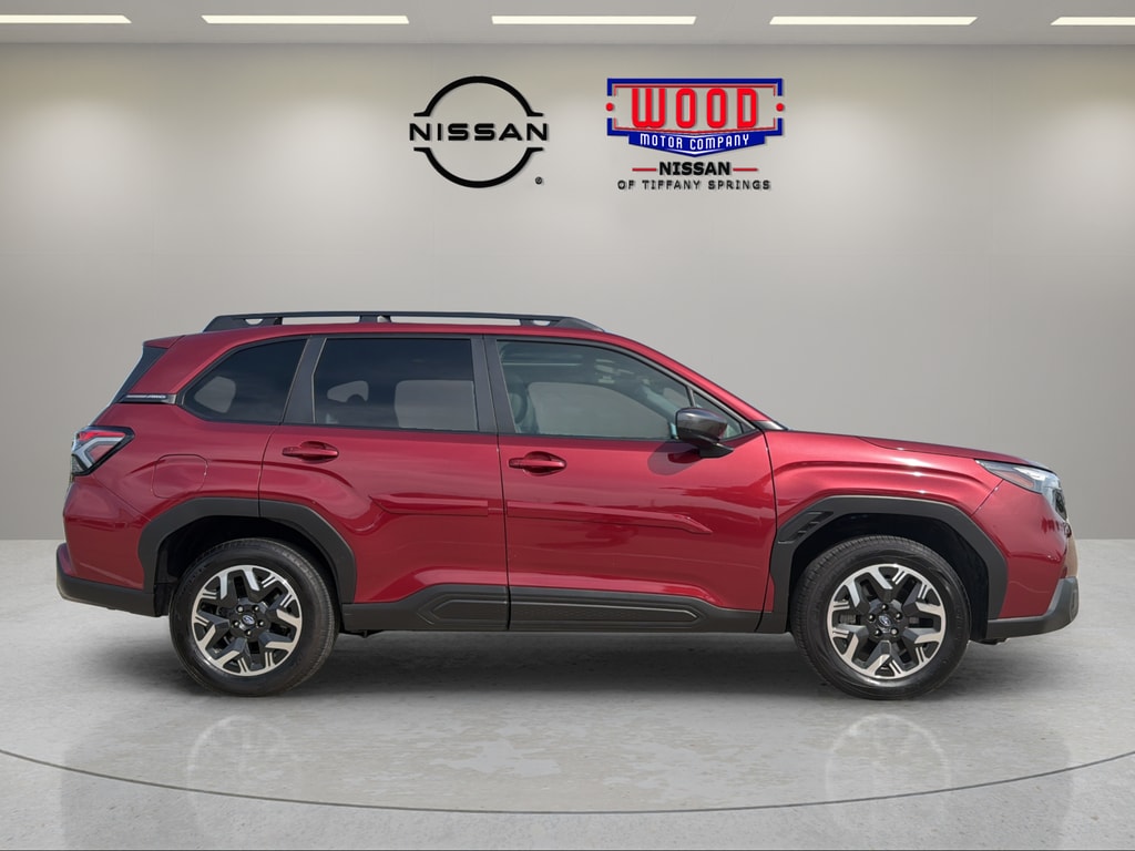 Used 2025 Subaru Forester Premium with VIN JF2SLDDC3SH485395 for sale in Kansas City