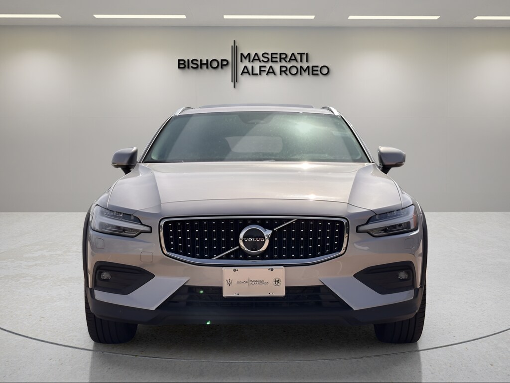 Used 2025 Volvo V60 Cross Country B5 Plus Wagon