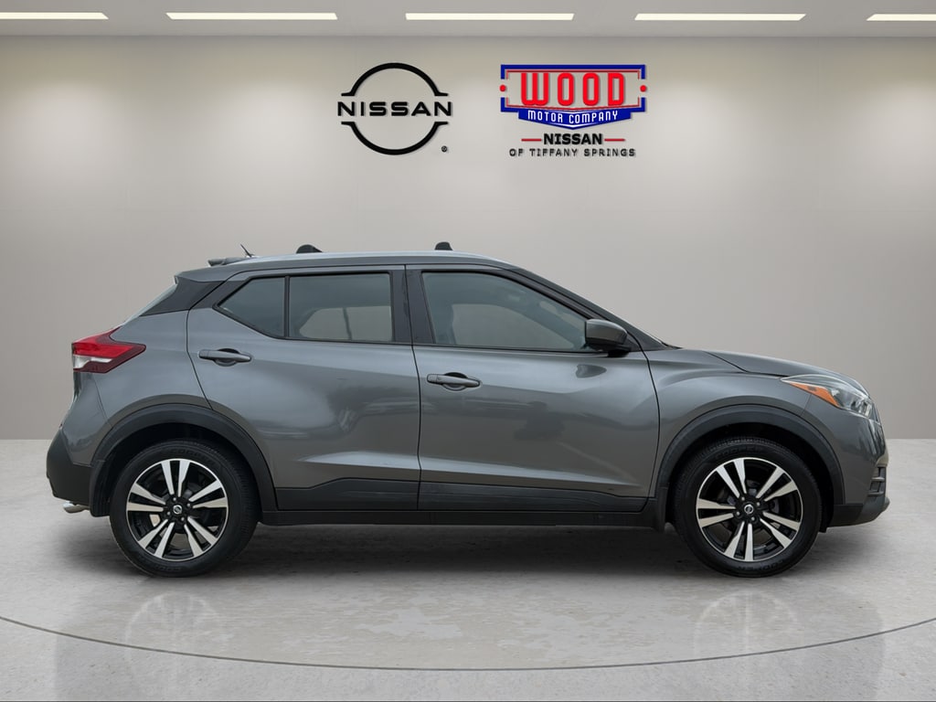 Certified 2018 Nissan Kicks SV with VIN 3N1CP5CUXJL531850 for sale in Kansas City