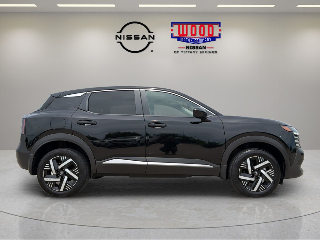Used 2025 Nissan Kicks SV SUV