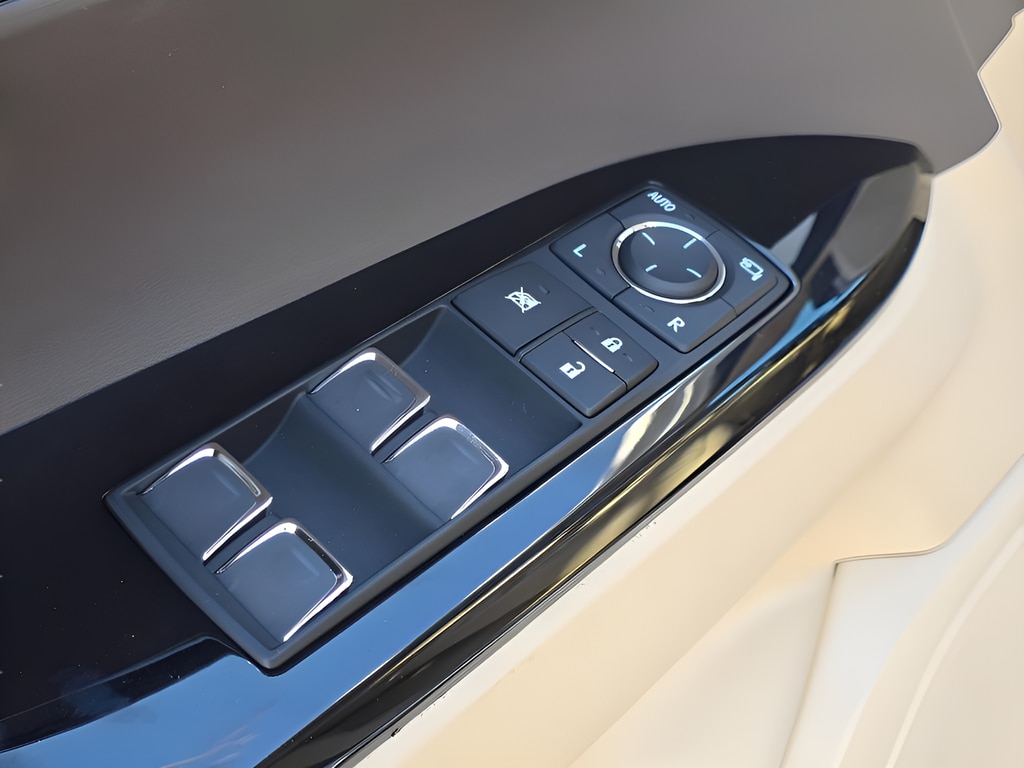 2019 Lexus LX 570 - Photo 18