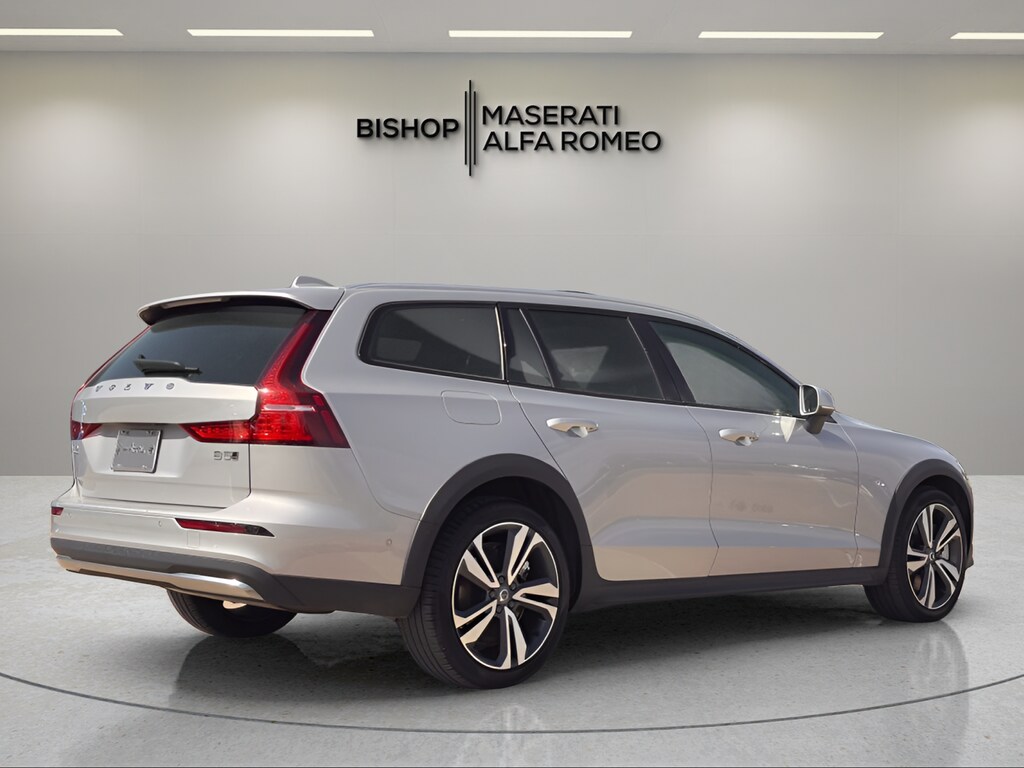 Used 2025 Volvo V60 Cross Country B5 Plus Wagon