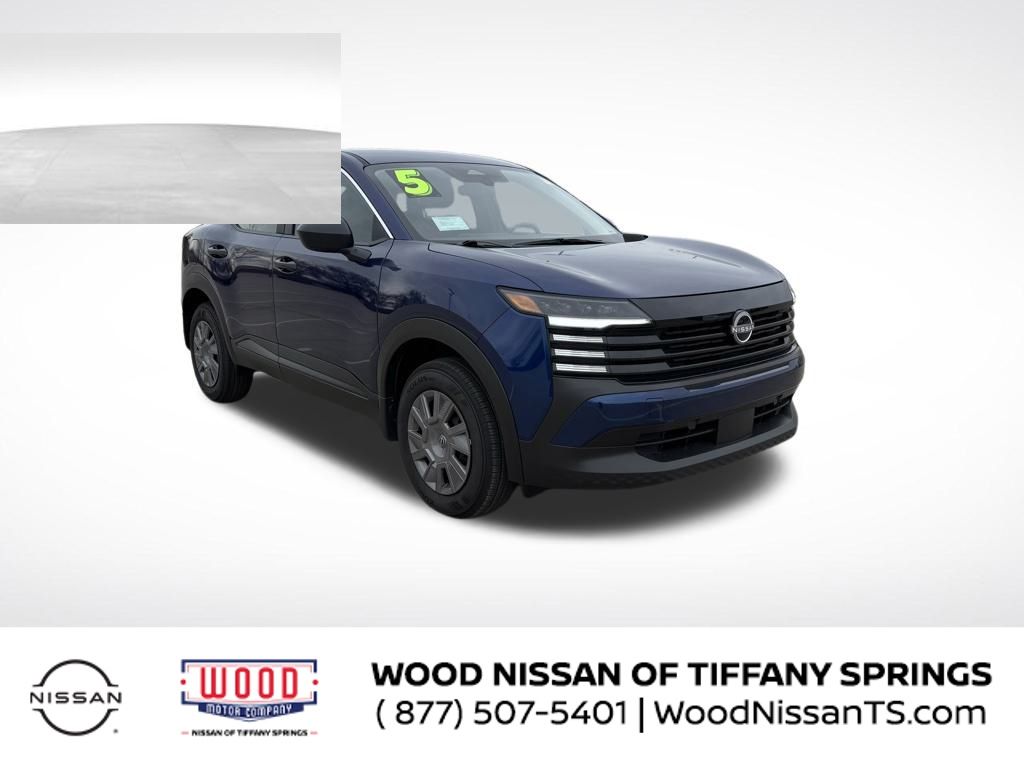 2025 Nissan Kicks S's photo