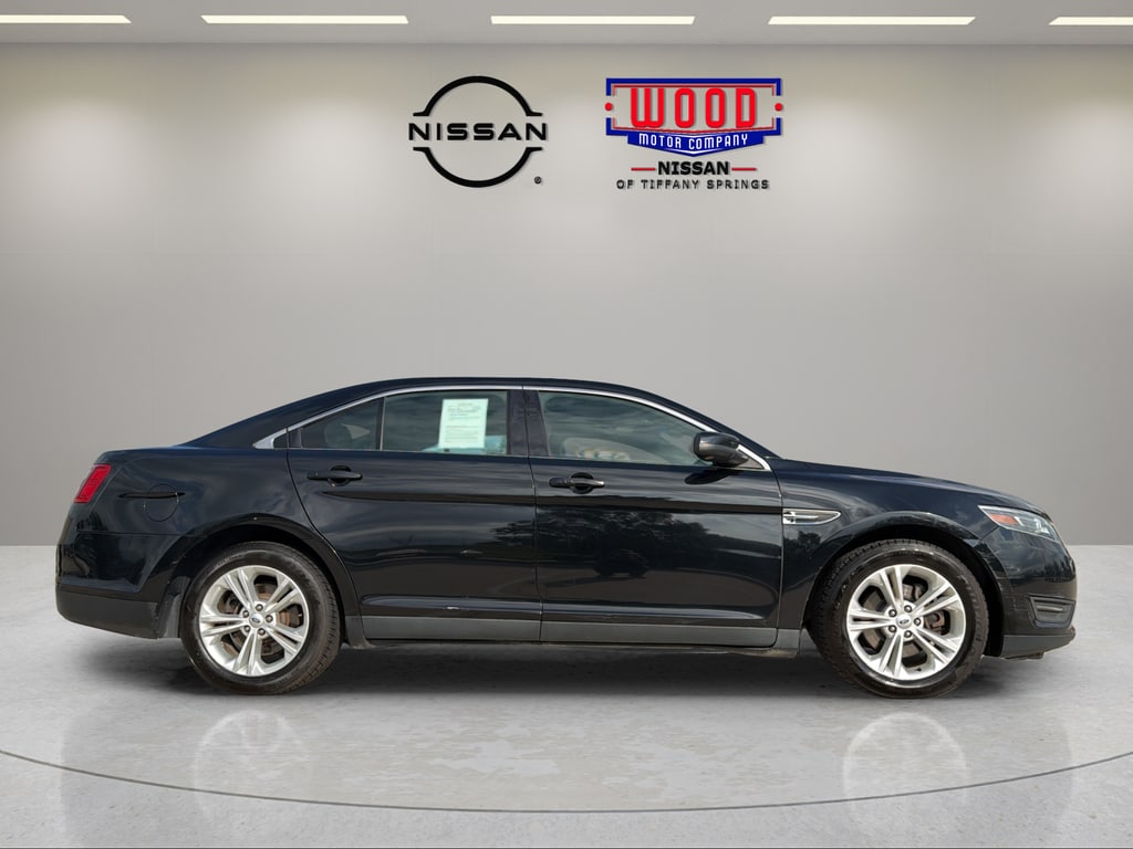 Used 2017 Ford Taurus SEL Sedan