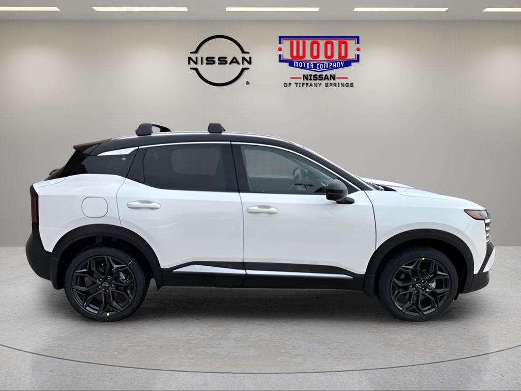 New 2026 Nissan Kicks SR SUV