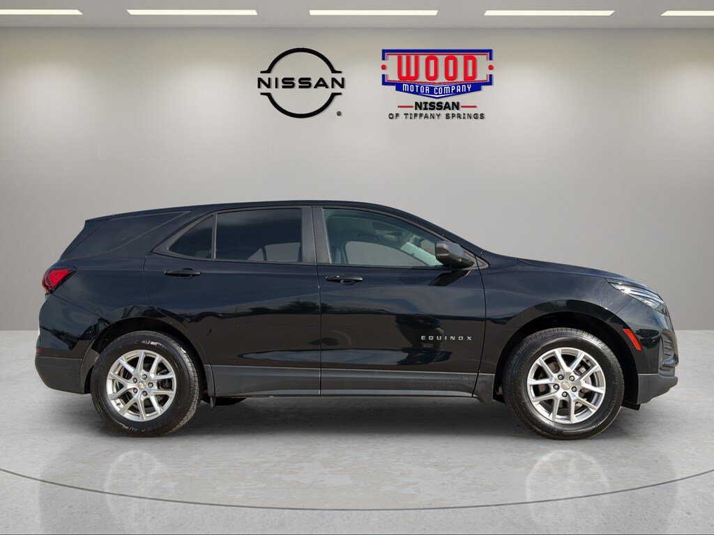 Used 2023 Chevrolet Equinox 1FL with VIN 3GNAX5EG0PL202120 for sale in Kansas City