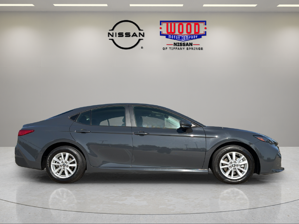 Used 2026 Toyota Camry LE with VIN 4T1DAACK9TU693113 for sale in Kansas City