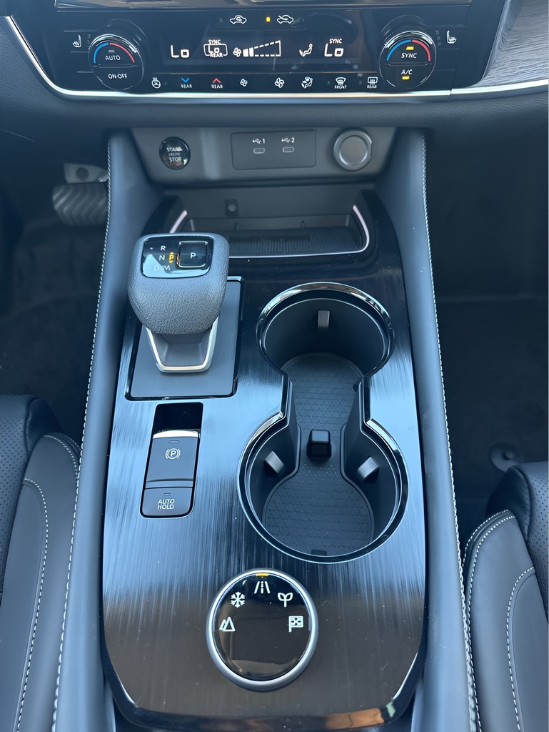 2026 Nissan Rogue Platinum - Photo 10