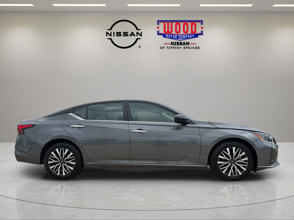 Certified 2025 Nissan Altima SV with VIN 1N4BL4DV9SN381517 for sale in Kansas City