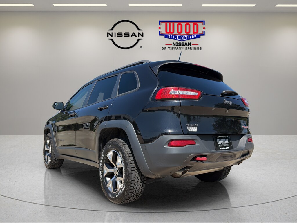 Used 2016 Jeep Cherokee Trailhawk 4x4 SUV
