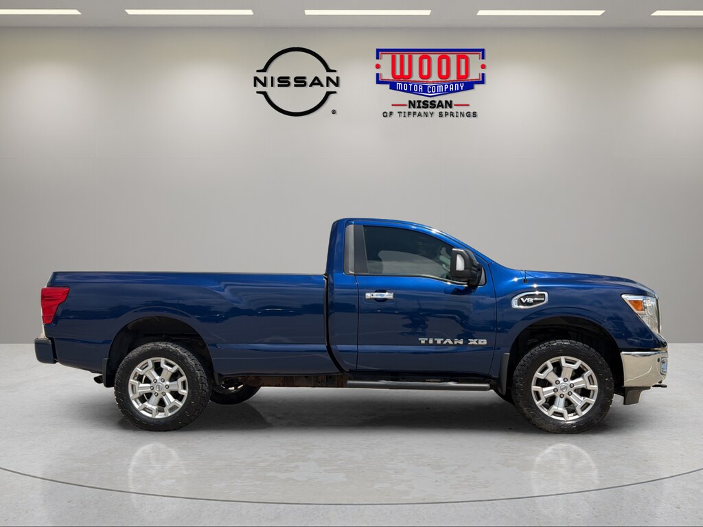 Used 2017 Nissan Titan XD SV with VIN 1N6AA1RP9HN547822 for sale in Kansas City