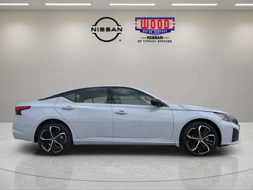 Certified 2025 Nissan Altima SR with VIN 1N4BL4CW2SN356551 for sale in Kansas City