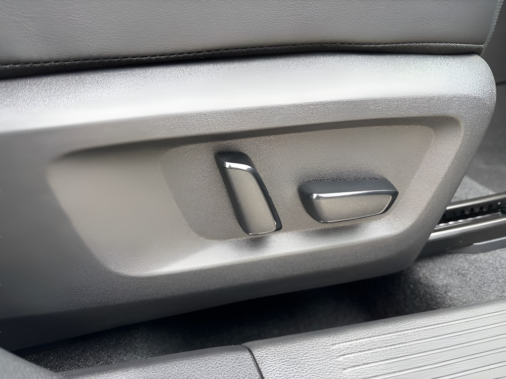 2026 Nissan Rogue Platinum - Photo 11