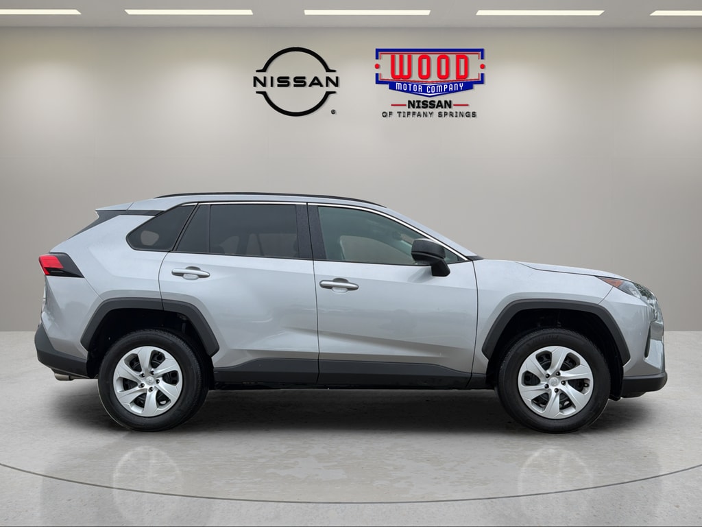 Used 2021 Toyota RAV4 LE with VIN 2T3H1RFV2MW124408 for sale in Kansas City