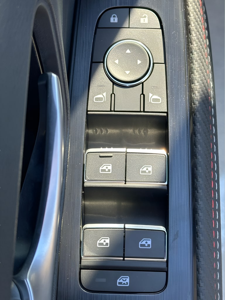 2026 Nissan KICKS SR AWD - Photo 14