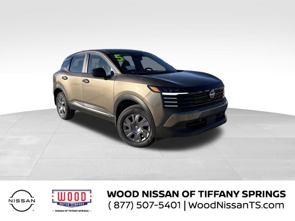 2025 Nissan Kicks S's photo