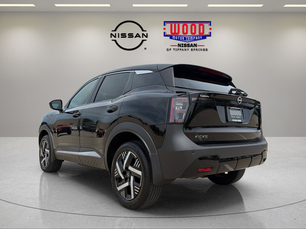 Used 2025 Nissan Kicks SV SUV