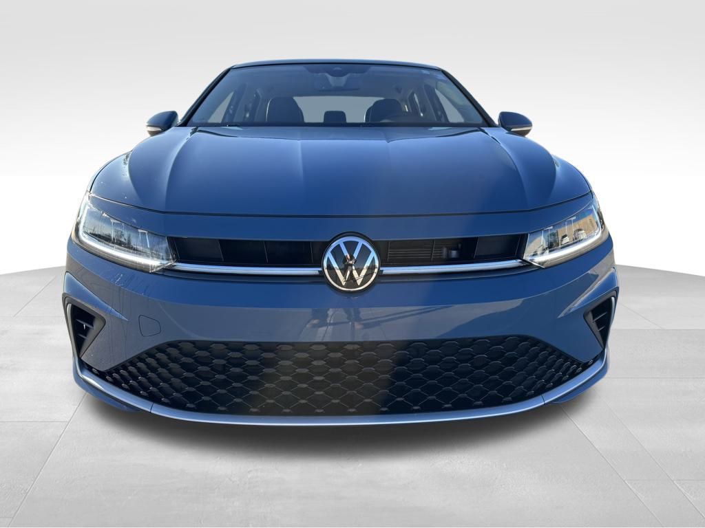 Used 2025 Volkswagen Jetta SEL with VIN 3VWGX7BU8SM046918 for sale in Kansas City