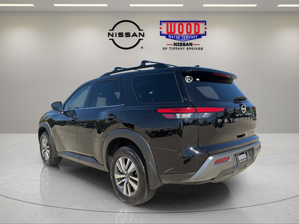 New 2026 Nissan Pathfinder SL SUV