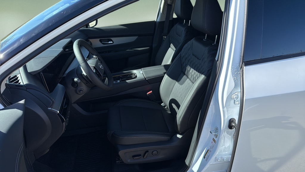 2026 Nissan Murano Platinum - Photo 19