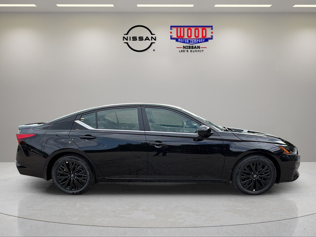 New 2026 Nissan Altima SV Sedan