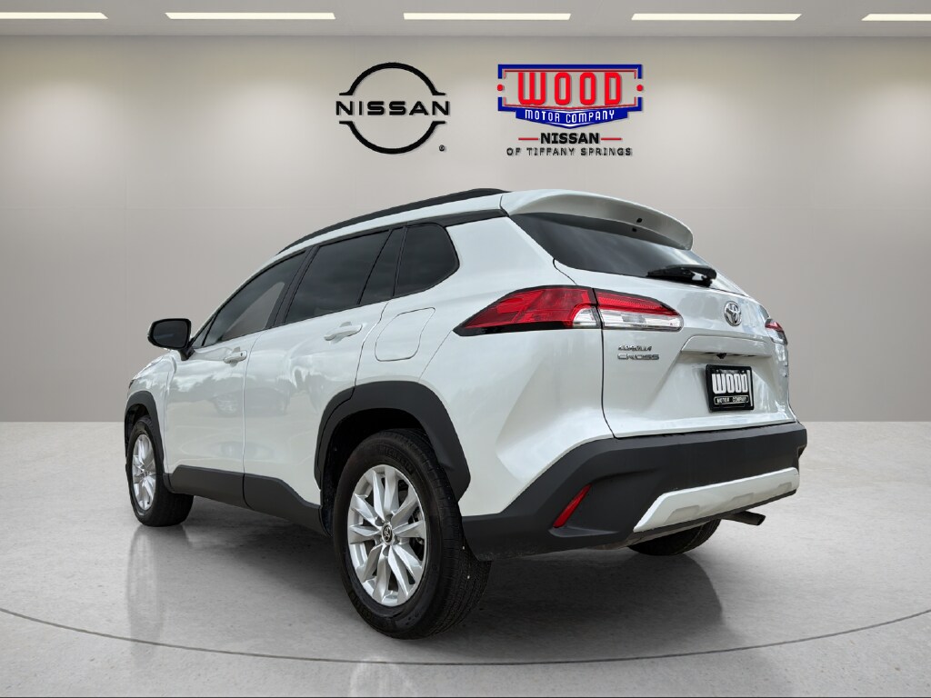 Used 2024 Toyota Corolla Cross LE SUV