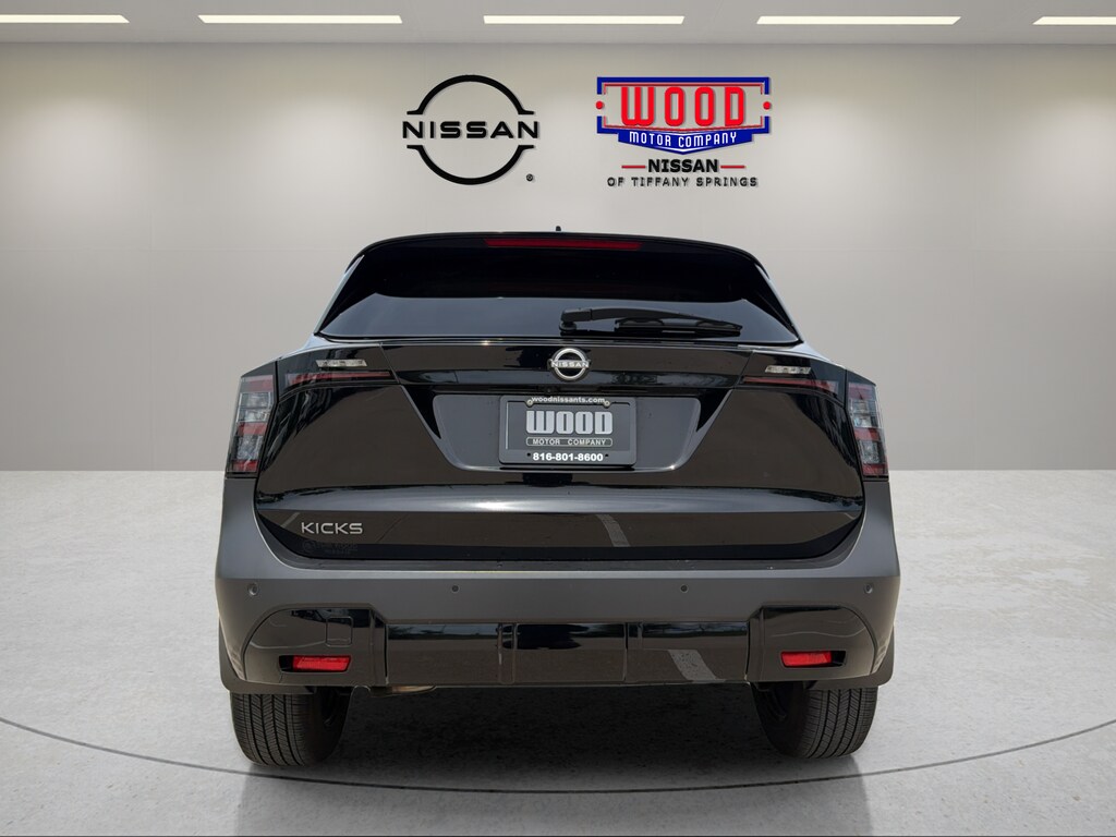 Used 2025 Nissan Kicks SV SUV