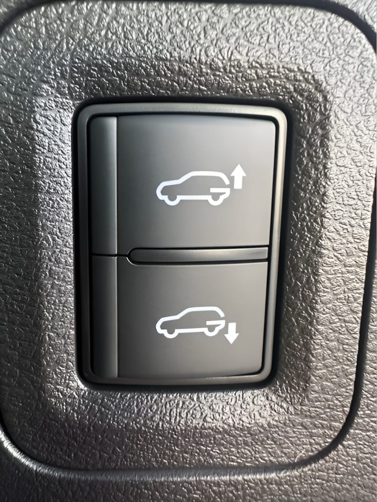 2026 Nissan Armada PRO-4X - Photo 34