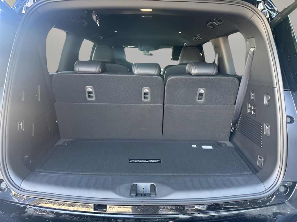 2026 Nissan Armada PRO-4X - Photo 32