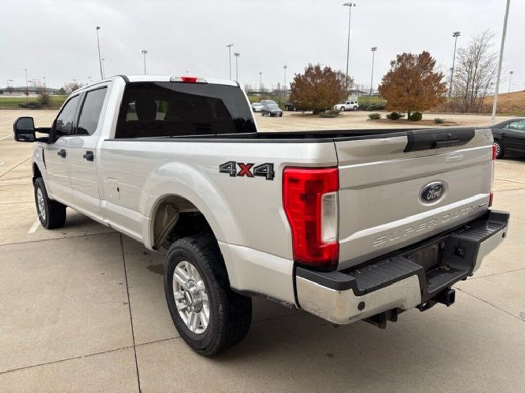 Used 2017 Ford F-250 Truck Crew Cab