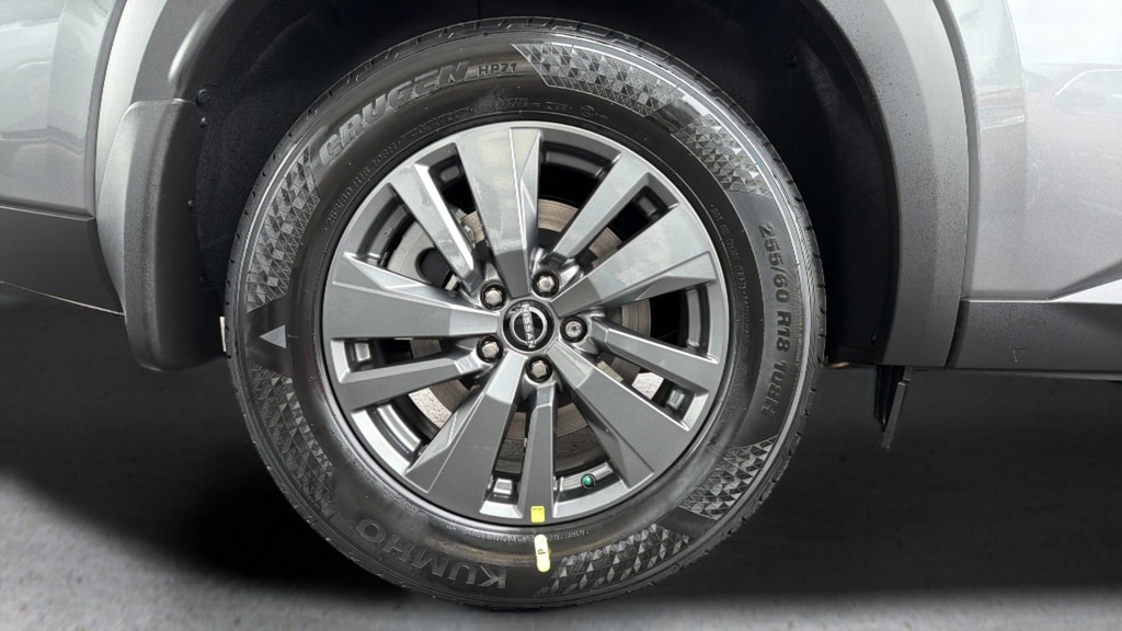 2026 Nissan Pathfinder SV - Photo 13