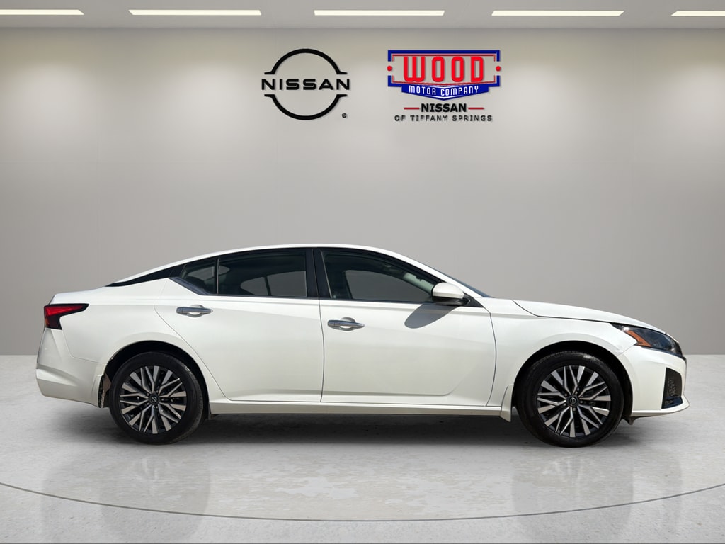 Certified 2023 Nissan Altima SV with VIN 1N4BL4DW7PN408794 for sale in Kansas City