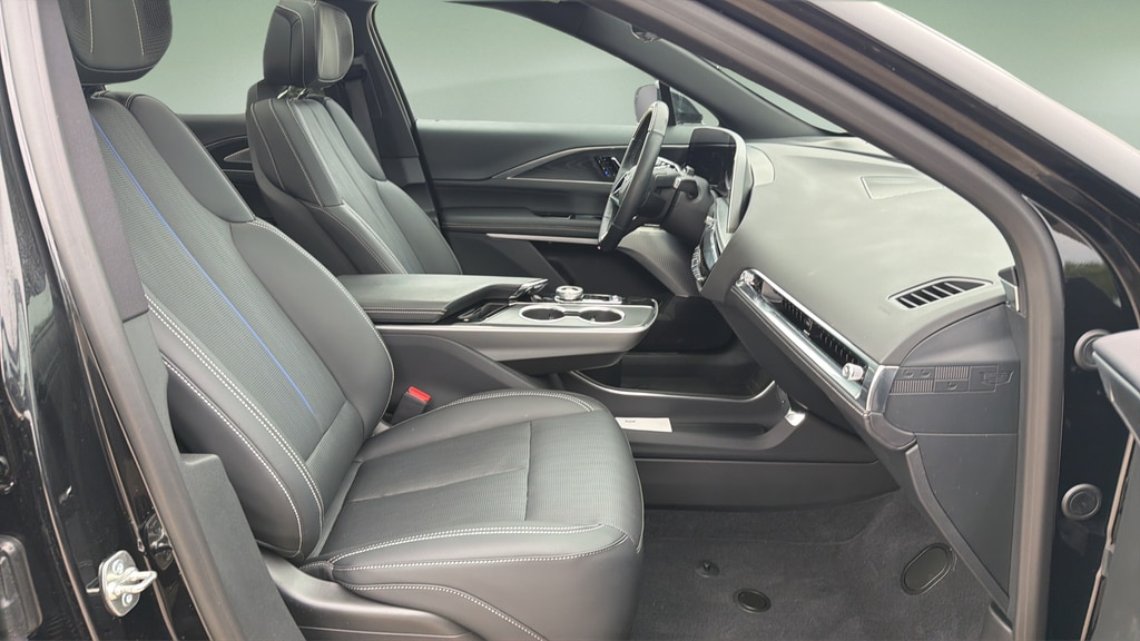 2025 Cadillac LYRIQ Sport 2 - Photo 11